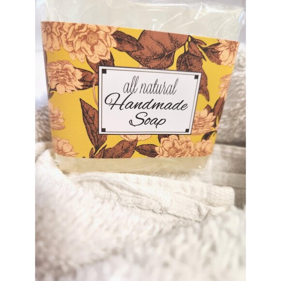 Bright Ruby Grapefruit Glycerine Soap Bar | Handmade in Canada - Picture 10 of 10